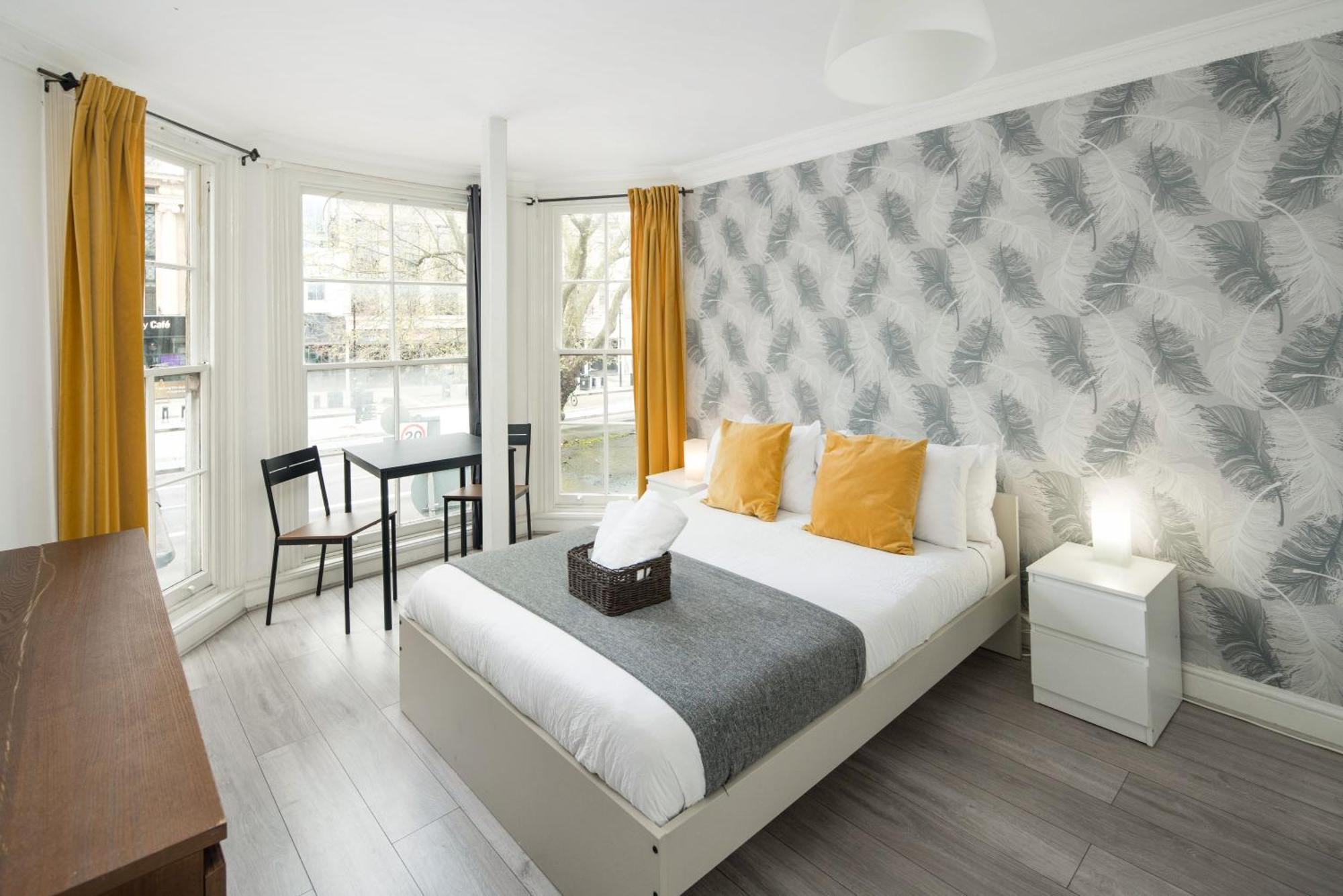 Private Double Room Shared Bathroom Near City Centre Λονδίνο Εξωτερικό φωτογραφία