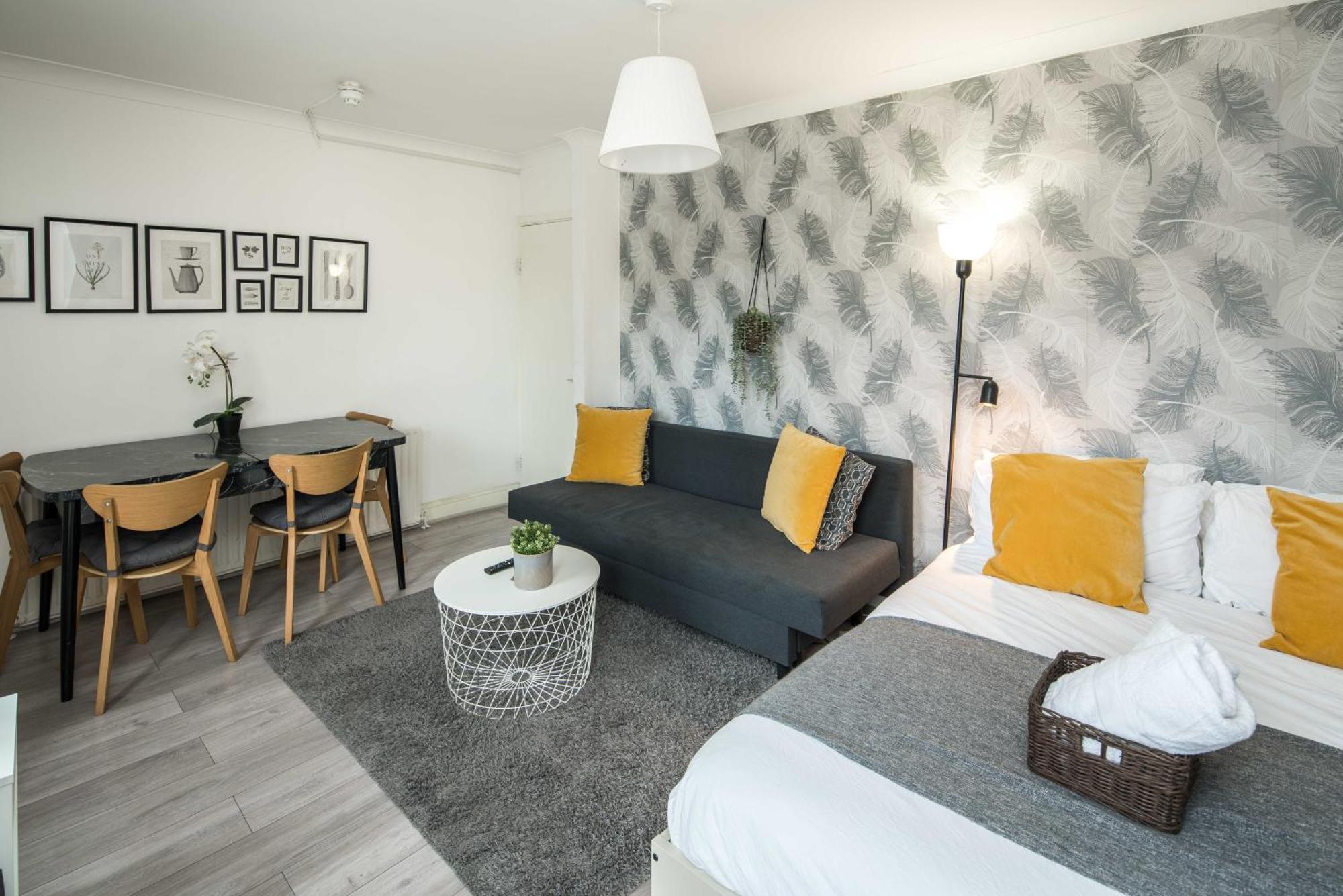 Private Double Room Shared Bathroom Near City Centre Λονδίνο Εξωτερικό φωτογραφία
